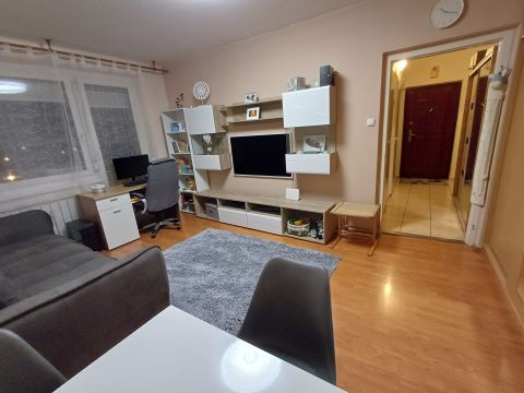 Eladó Lakás 9028 Győr , Kettes tónál