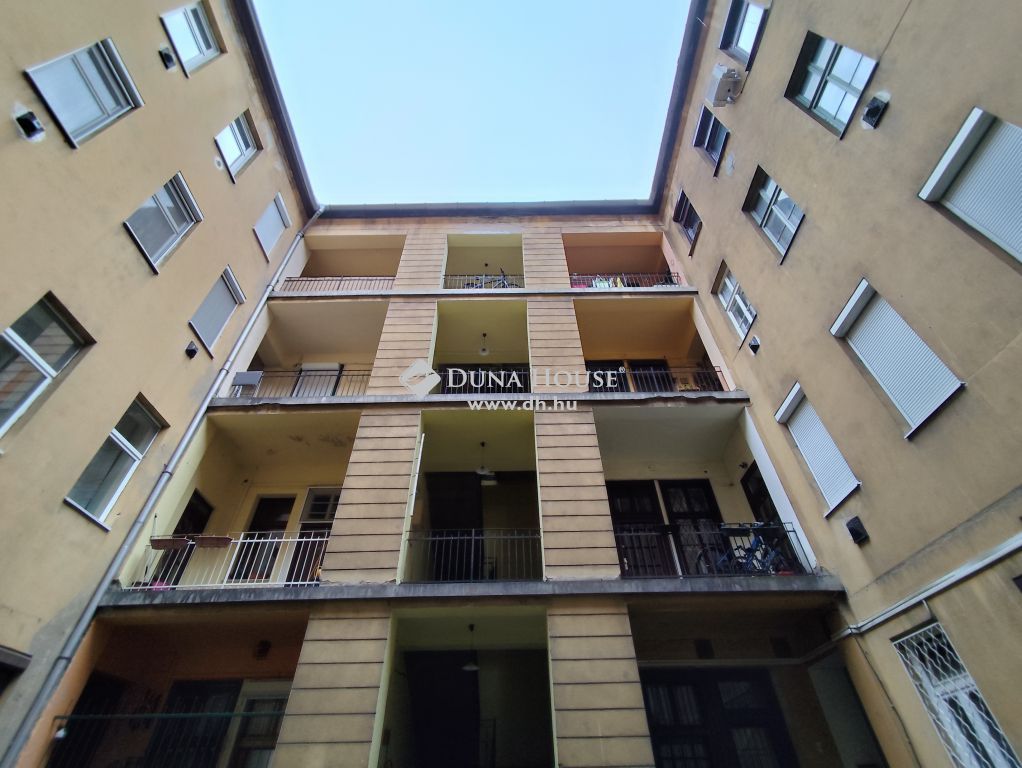 1071 Budapest 7. kerület — 1/19