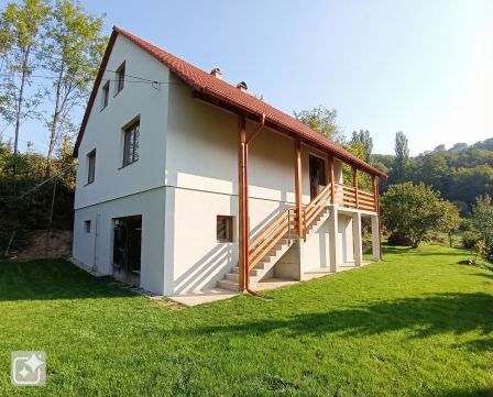 Eladó Ház 2064 Csabdi , Csendes természetközeli utcában