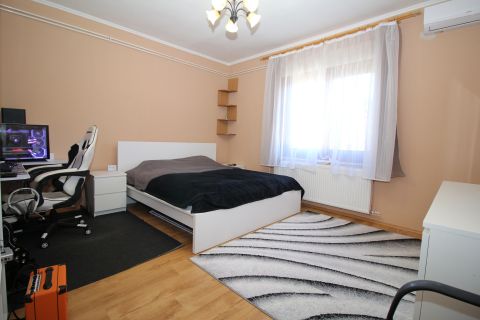 Eladó Ház 2113 Erdőkertes 