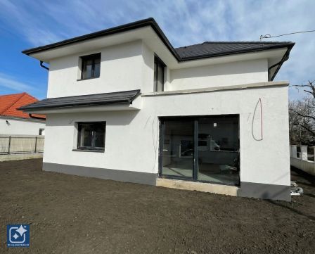 Eladó Ház 2013 Pomáz Pipacs utca