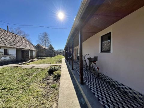 Eladó Ház 7192 Szakály 