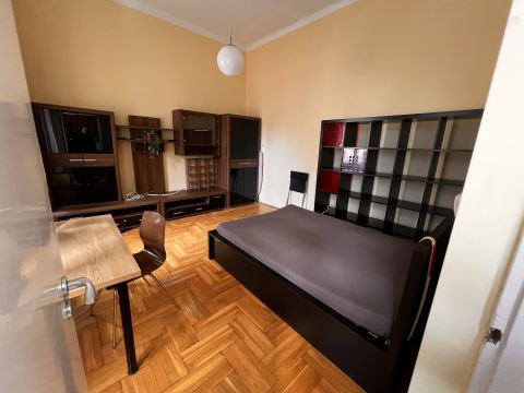 Eladó Lakás 1078 Budapest 7. kerület 