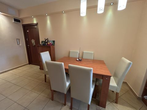 Eladó Lakás 1039 Budapest 3. kerület 