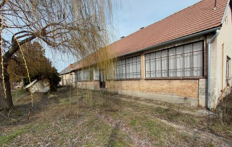 Eladó Ház 7042 Pálfa 