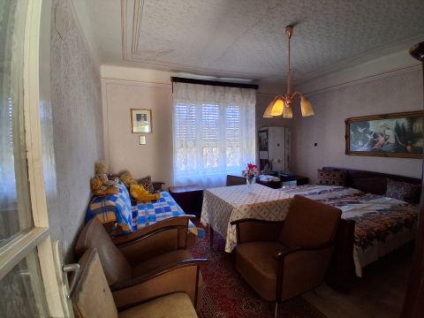 Eladó Ház 8667 Kánya  Gazdálkodásra alkalmas ingatlan!