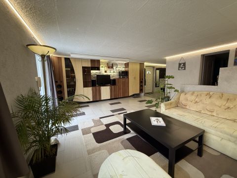 Eladó Ház 2030 Érd , Fa neves utca, hangulatos környezet