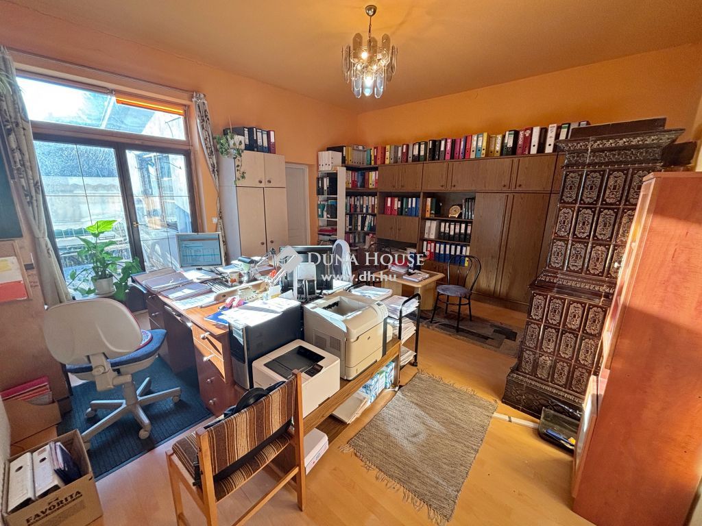 9700 Szombathely , Pelikán park mellett ... — 1/11