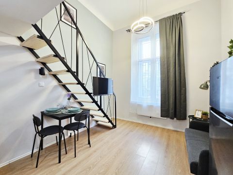 Eladó Lakás 1071 Budapest 7. kerület , Azonnal költözhető stúdiólakások eladók a VII. kerületben!