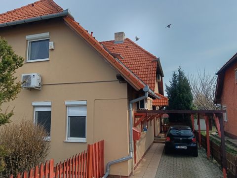 Eladó Ház 7630 Pécs , Újhegy