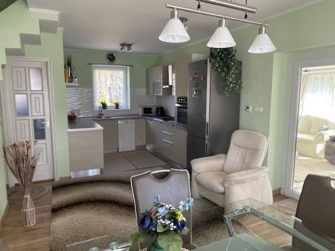 Eladó Ház 2092 Budakeszi 