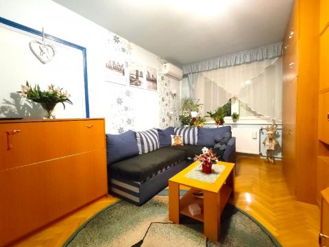 Eladó Lakás 1115 Budapest 11. kerület , 1115 Budapest 11, Etele pláza