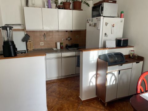 Eladó Lakás 6000 Kecskemét 