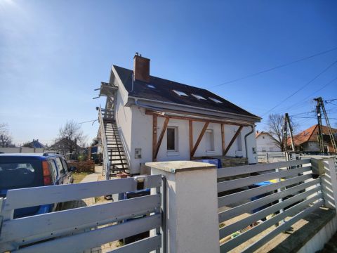 Eladó Lakás 2142 Nagytarcsa , Öregszőlő Lakópark