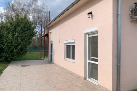 Eladó Ház 2340 Kiskunlacháza Dunapart közelében