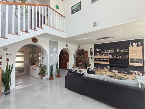 Eladó Ház 9400 Sopron , nyugodt mellékutcában