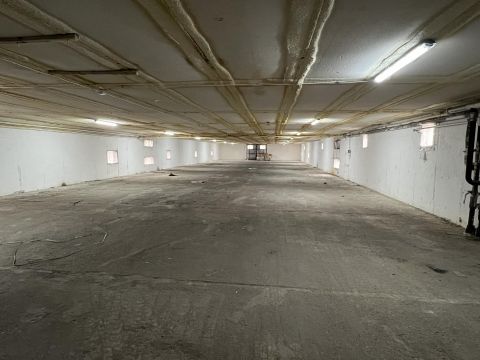 Kiadó Ipari 2347 Bugyi , Bugyi