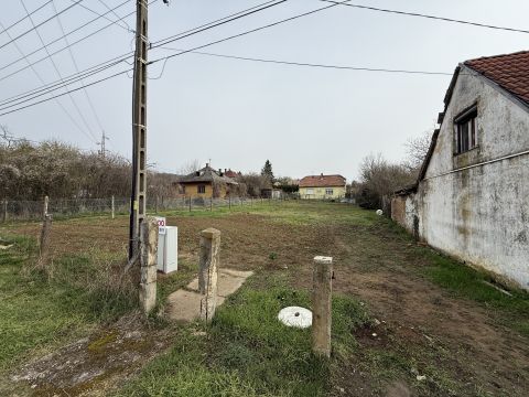 Eladó Telek 7691 Pécs 