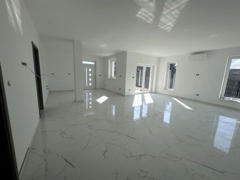 Eladó Ház 4482 Kótaj , Kossuth Lajos utca közelében