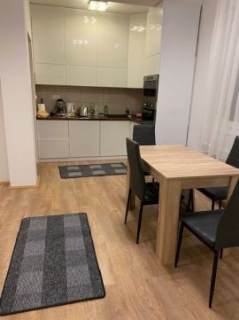 Eladó Lakás 4028 Debrecen Nagyerdőn nappali + 3 szobás lakás ELADÓ!