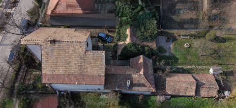 Eladó Ház 2230 Gyömrő , Központi elhelyezkedésű többlakásos családiház!