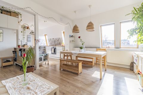 Eladó Lakás 8000 Székesfehérvár 