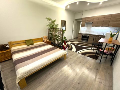 Eladó Lakás 1086 Budapest 8. kerület 