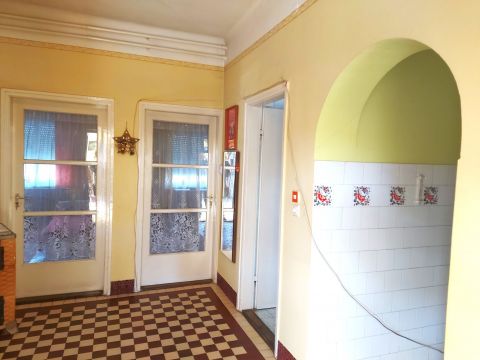 Eladó Ház 6070 Izsák 