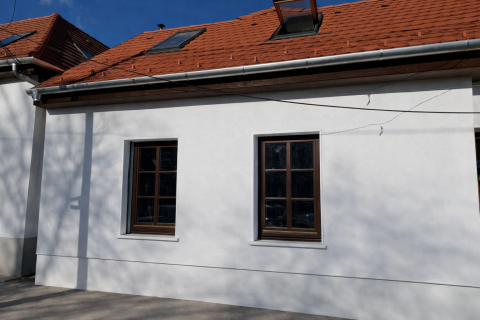 Eladó Ház 1038 Budapest 3. kerület 