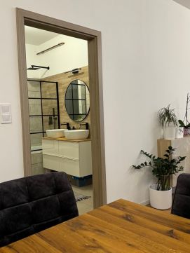 Eladó Ház 6041 Kerekegyháza Újépítésű 70nm nappali+3 szobás ikerház, 400nm telken       