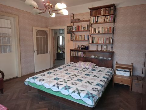 Eladó Ház 9700 Szombathely , Alsóhegyi városrészen felújítandó családi ház