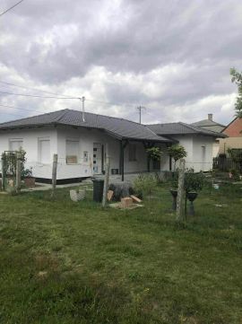 Eladó Ház 2721 Pilis Vasútállomáshoz közel