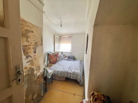 Eladó Lakás 1101 Budapest 10. kerület Pongráctelepen, felújítandó lakás