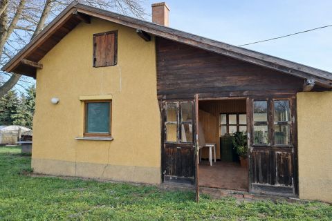 Eladó Ház 6600 Szentes Ha egy nyugodt, zöld környezetű helyet keresel