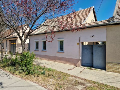 Eladó Ház 6500 Baja 