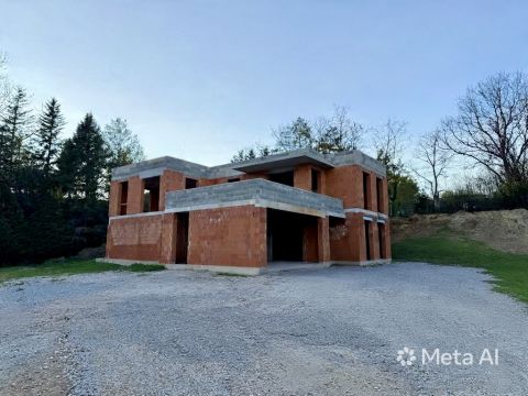 Eladó Ház 8200 Veszprém Gulyadomb kedvelt utcájában