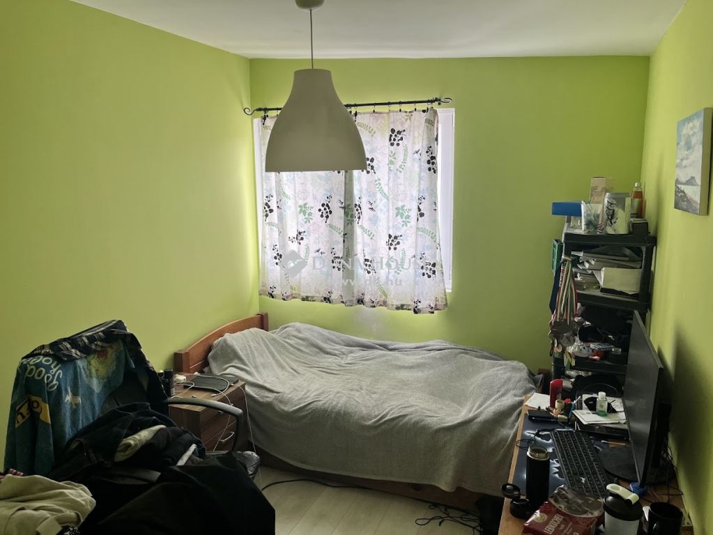 7634 Pécs — 1/21