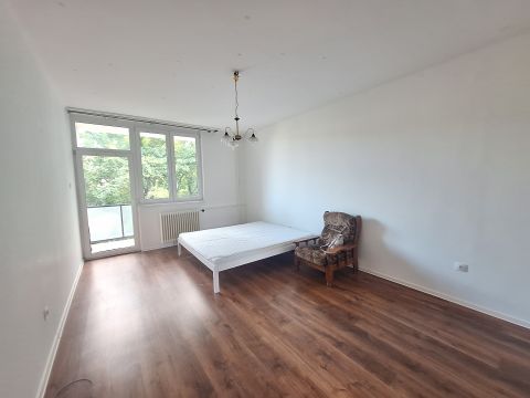 Kiadó Lakás 2800 Tatabánya 