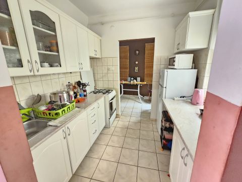 Eladó Lakás 8500 Pápa , Pápa szívében 86 nm-es lakás