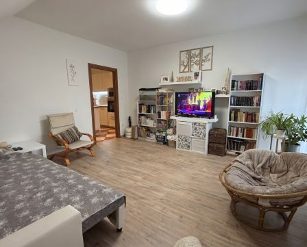 Eladó Lakás 2315 Szigethalom , 665ezFt / m2 Áron teljes körűen felújított, központ közeli !