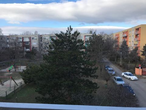 Eladó Lakás 1214 Budapest 21. kerület , 1214 Budapest 21, Csillagtelep