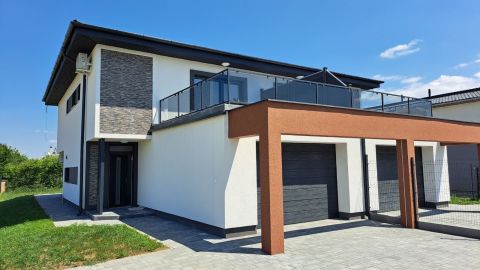 Eladó Ház 8600 Siófok 