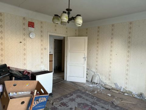 Eladó Lakás 2534 Tát 