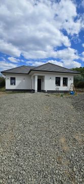 Eladó Ház 2017 Pócsmegyer , Panorámás egyszintes új épitésű családi ház- nappali+ 4 háló