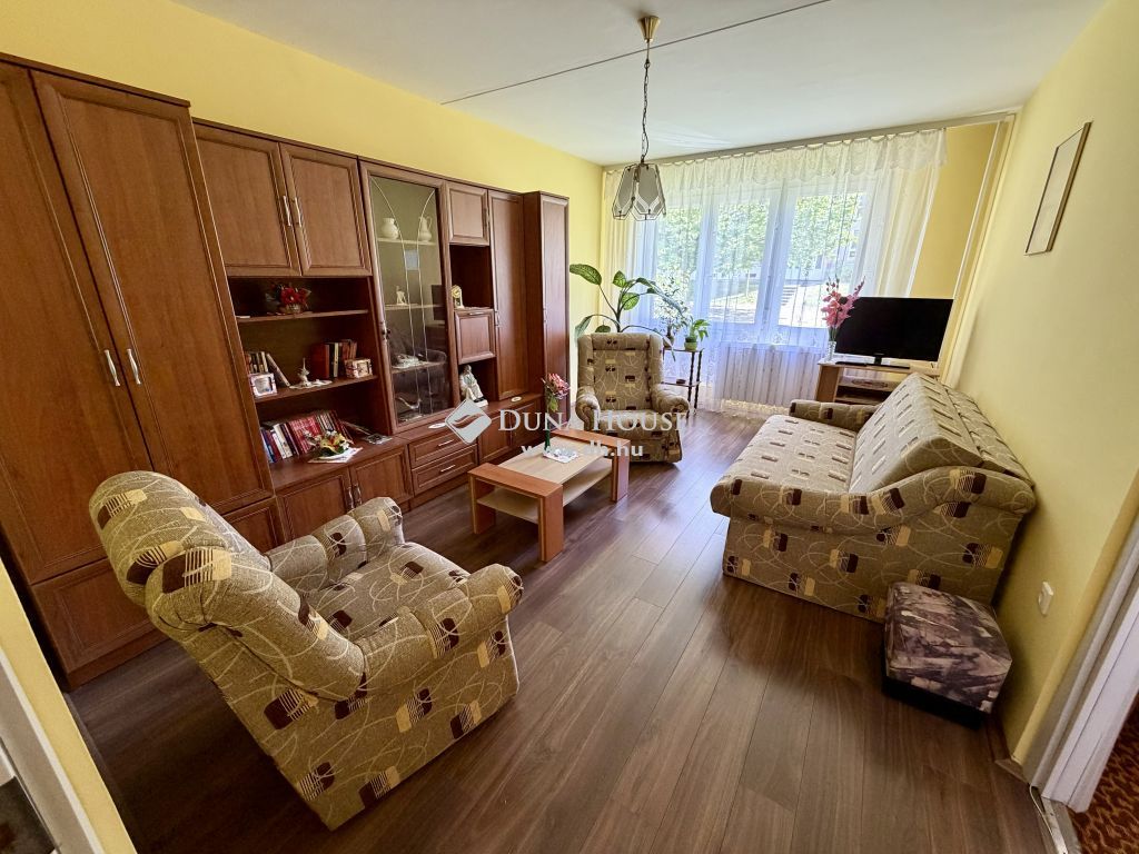 7632 Pécs — 1/11