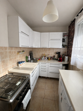 Eladó Lakás 8200 Veszprém , Veszprém