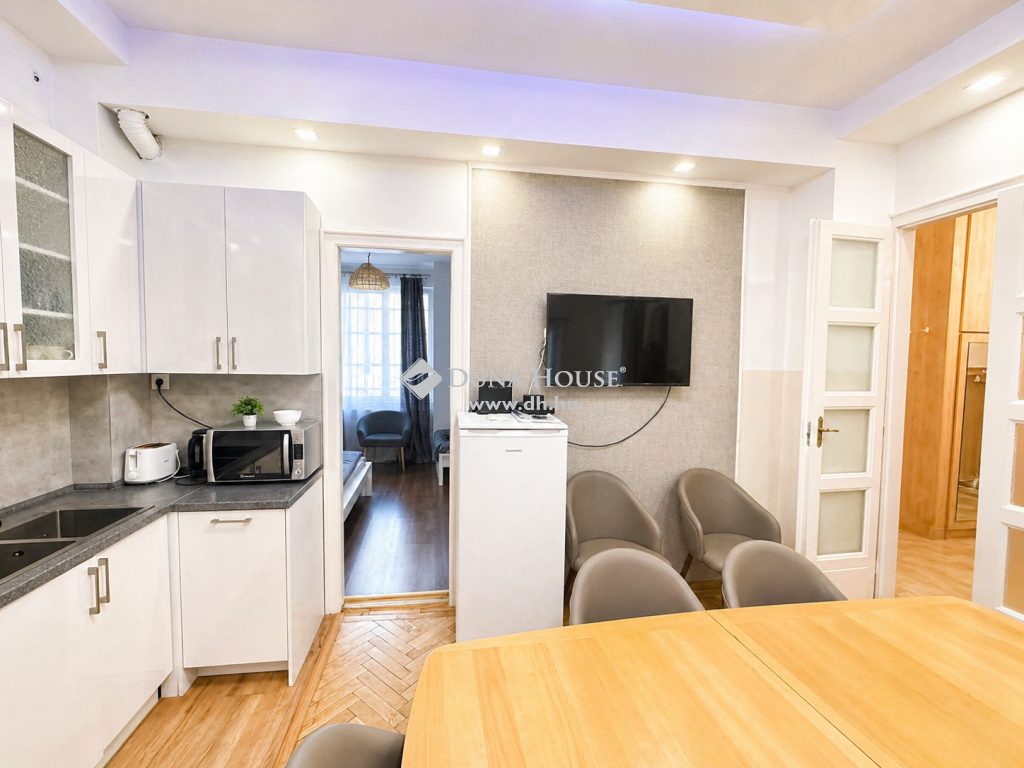 1132 Budapest 13. kerület — 1/17