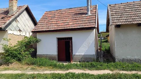 Eladó Mezőgazdasági 2200 Monor 