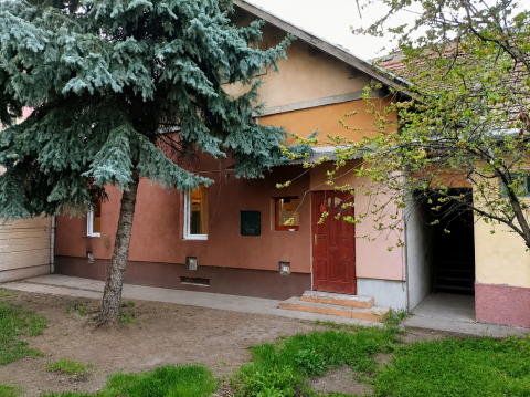 Eladó Lakás 1106 Budapest 10. kerület , Rákosfalva hévmegállóhoz közel