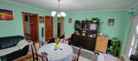 Eladó Ház 8887 Bázakerettye Egy csodaszép faluban, Bázakerettyén ikerház eladó!
